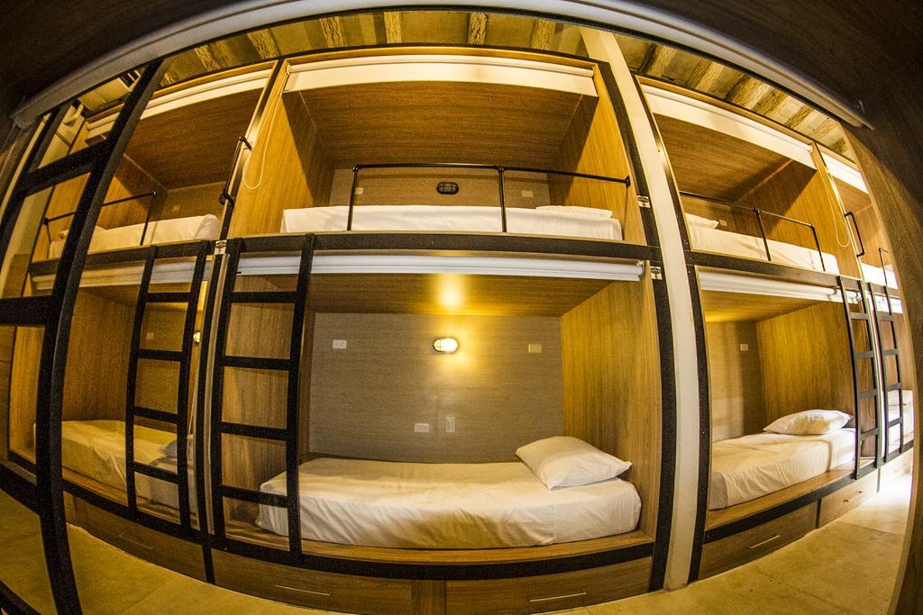 Bourbon St Hostal Boutique Картахена Экстерьер фото