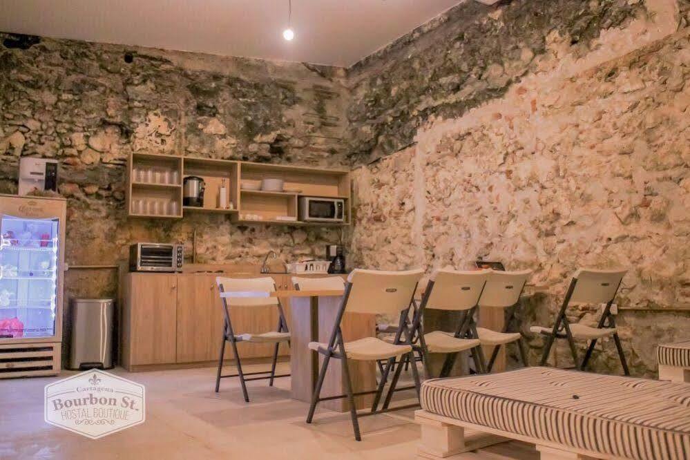 Bourbon St Hostal Boutique Картахена Экстерьер фото